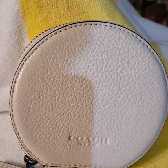 SOLD Coach Motif leather round coin case - Picture 2 of 4